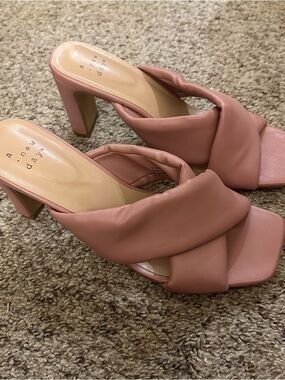 a new day Dusty Rose Twisted Strap Block Heel Mules